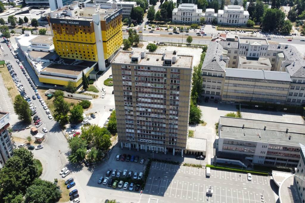 Unit4Six Saraievo Exterior foto